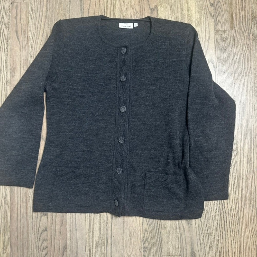 Canda Womens Small Cardigan‎ Sweater Knit Gray Long Sleeve Button Up Pockets
